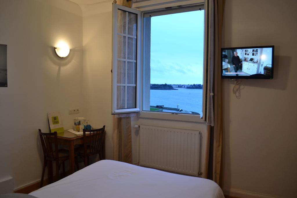 Hotel La Porte Saint Pierre-Logis Hotel Intra Muros 外观 照片
