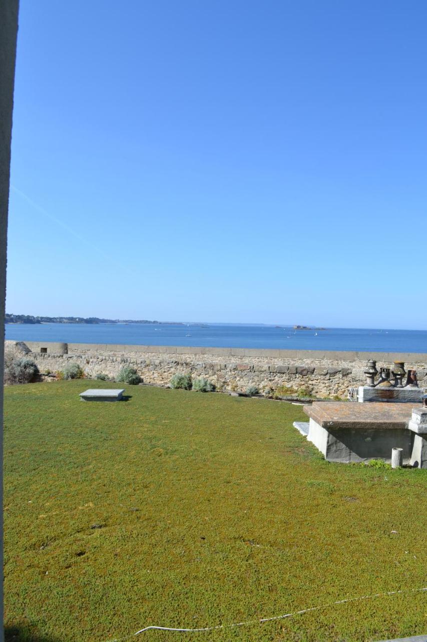 Hotel La Porte Saint Pierre-Logis Hotel Intra Muros 外观 照片